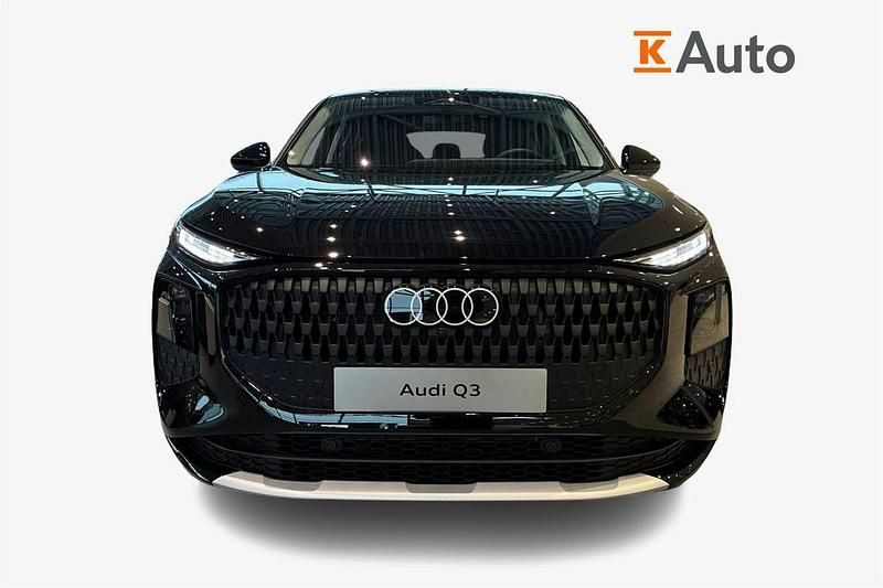 Uusi Audi Q3 Sportback 268 HP (197 kW) 2026 Musta Katumaasturi
