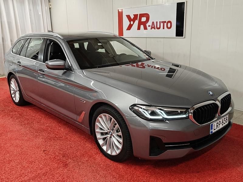 Käytetty BMW 530e 292 HP (214 kW) 2022 Farmari