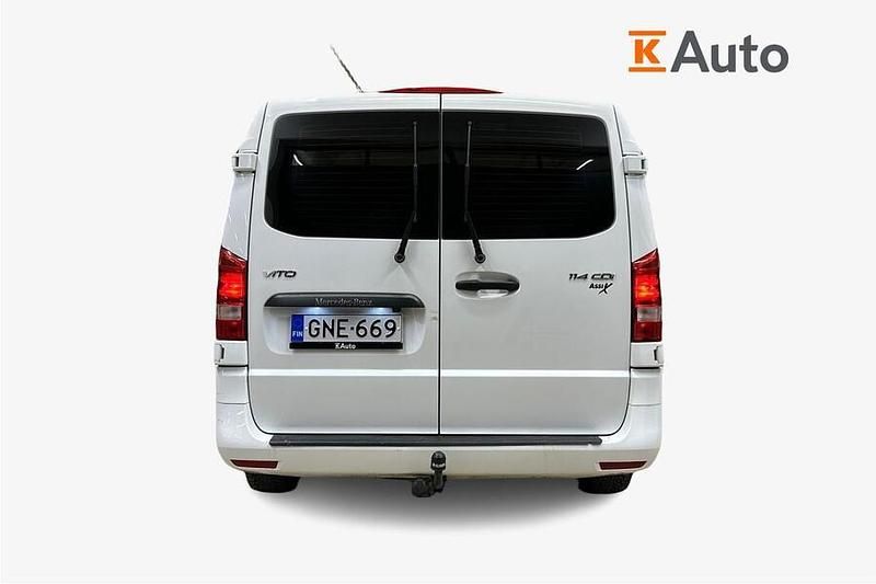 Käytetty Mercedes Vito 136 HP (100 kW) 2019 Van