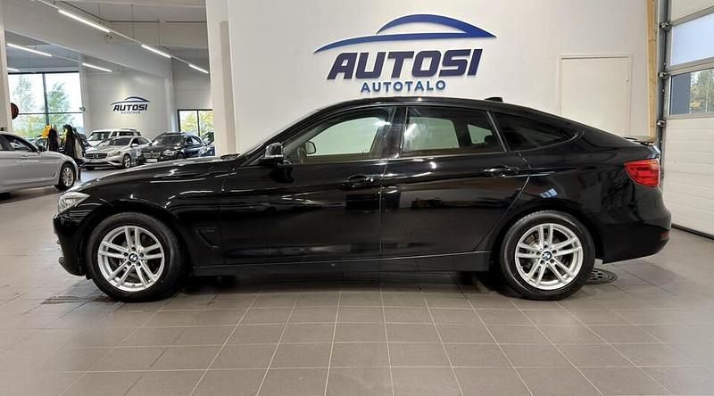 Käytetty BMW 320 Gran Turismo 184 HP (135 kW) 2014 Musta Sedan