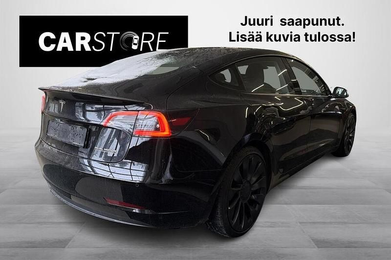 Käytetty Tesla Model 3 Performance 339 kW (462 HP) 2022 Sedan