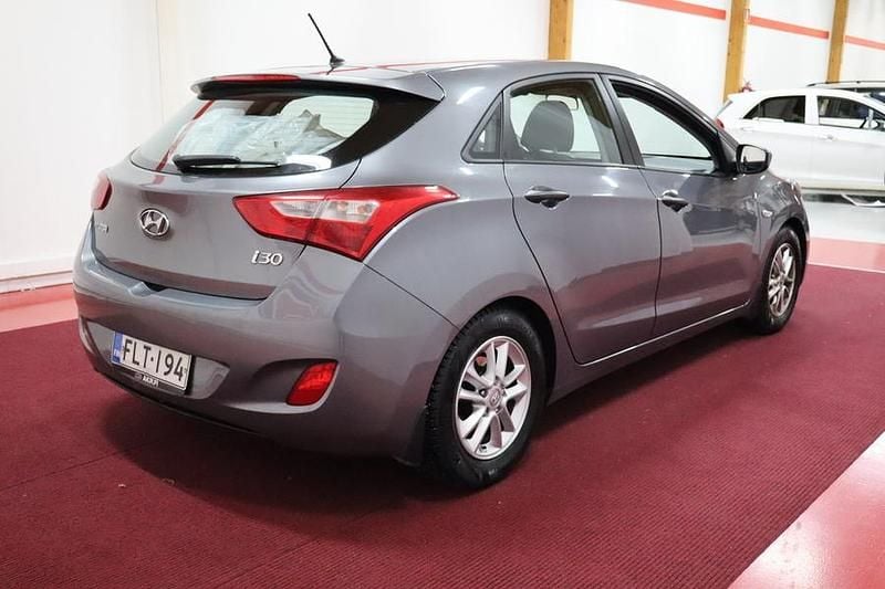 Käytetty Hyundai i30 99 HP (72 kW) 2015 Viistoperä