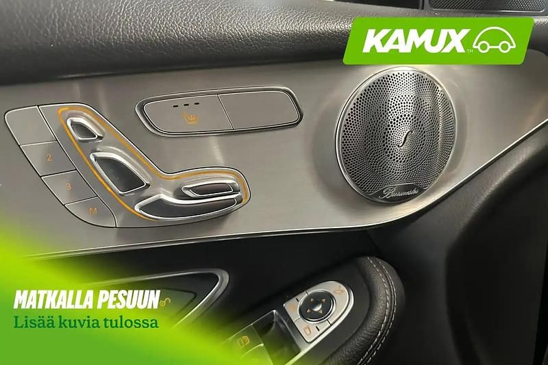 Käytetty Mercedes GLC350 Business 211 HP (155 kW) 2017 Musta Katumaasturi