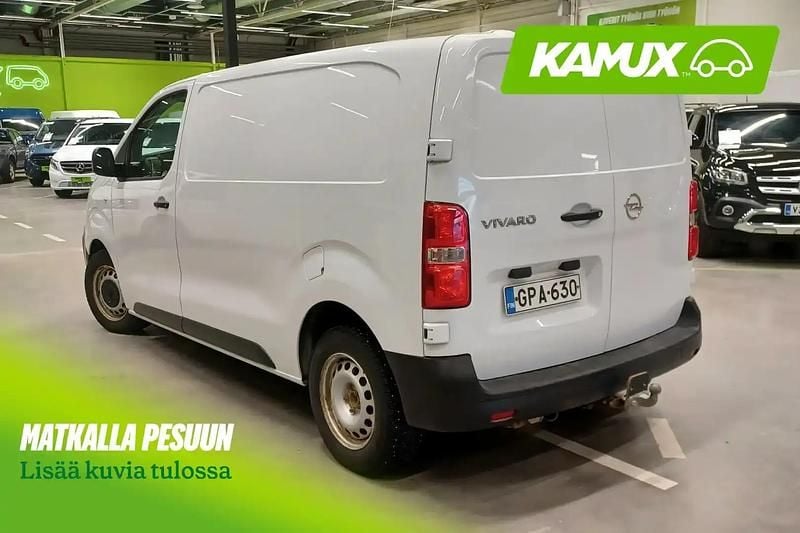 Käytetty Opel Vivaro Edition 144 HP (105 kW) 2022 Valkoinen Tila-auto