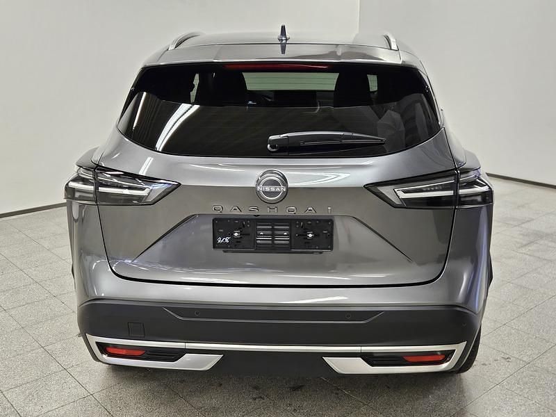 Uusi Nissan Qashqai N-Connecta 158 HP (116 kW) 2025 Katumaasturi