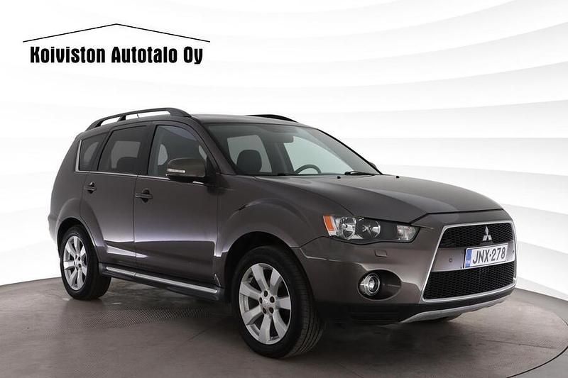 Käytetty 2012 Mitsubishi Outlander Katumaasturi | 6 930 € (Supertarjous) - Kuva 1/4
