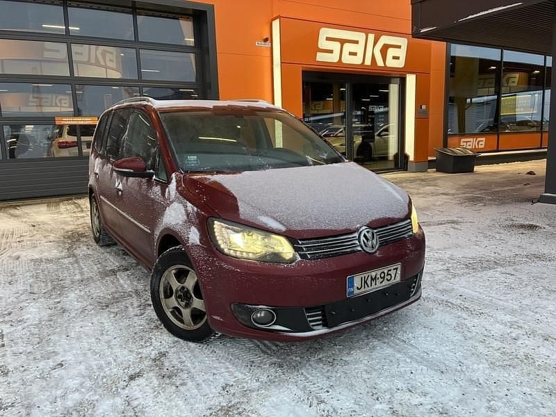 Käytetty 2014 VW Touran Comfortline Tila-auto | 9 900 € (Hyvä tarjous) - Kuva 1/4