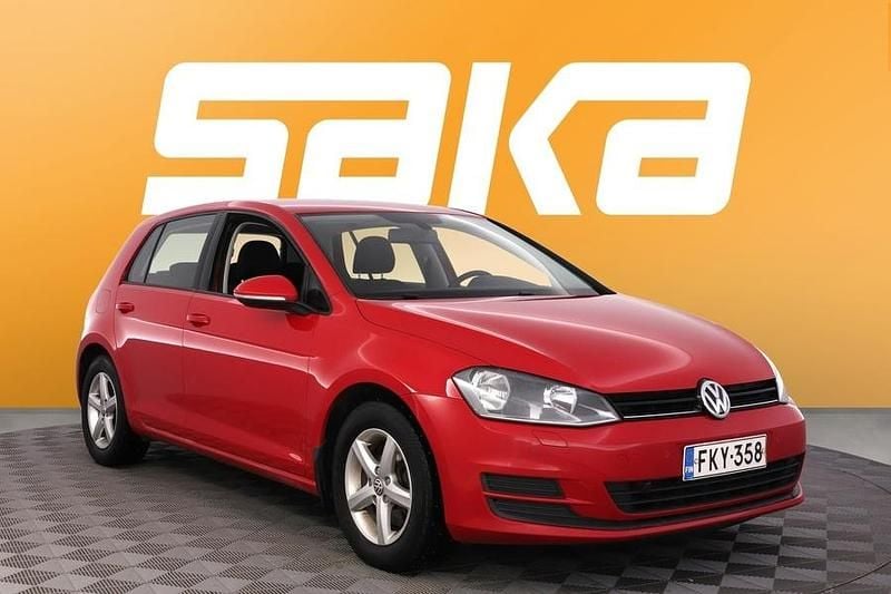 Käytetty VW Golf VII Comfortline 105 HP (77 kW) 2013 Viistoperä