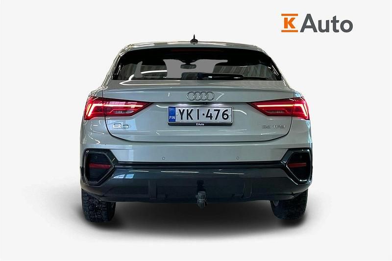 Käytetty Audi Q3 Sportback Business 150 HP (110 kW) 2020 Hopea Katumaasturi