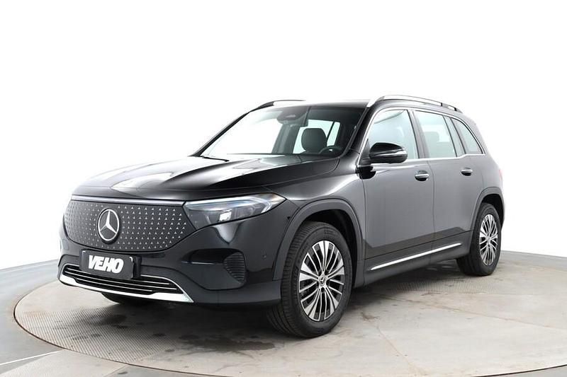Musta Käytetty 2025 Mercedes EQB300 Advanced Plus Katumaasturi | 52 900 € - Kuva 1/4