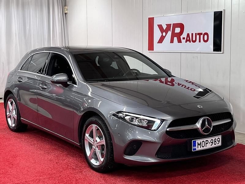 Käytetty 2023 Mercedes A250 Business Viistoperä | 27 900 € (Perustarjous) - Kuva 1/4