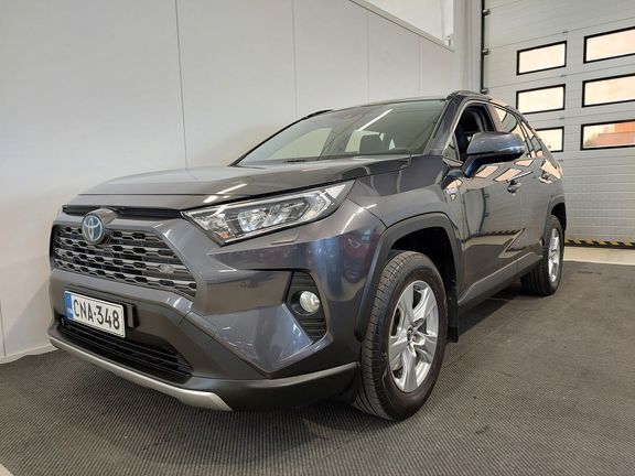 1g3 ash grey Käytetty 2019 Toyota RAV4 Active Katumaasturi | 35 500 € (Perustarjous) - Kuva 1/4
