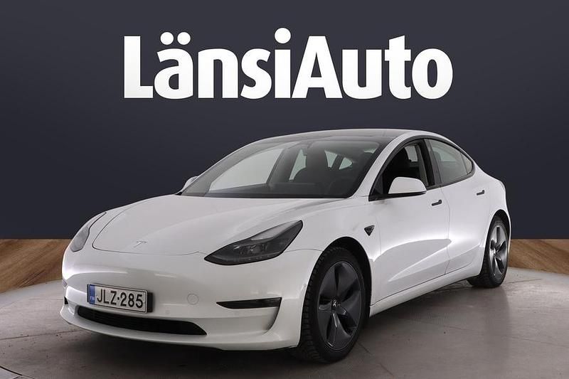 Käytetty Tesla Model 3 258 kW (351 HP) 2021 Valkoinen Sedan