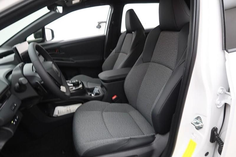 Uusi Toyota bZ4X Edition 252 kW (343 HP) 2025 Valkoinen Katumaasturi