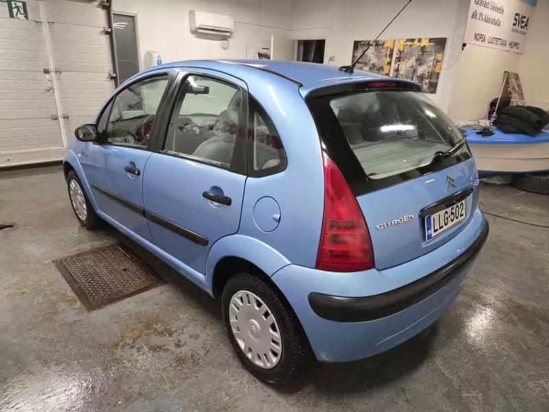 Käytetty Citroën C3 2003