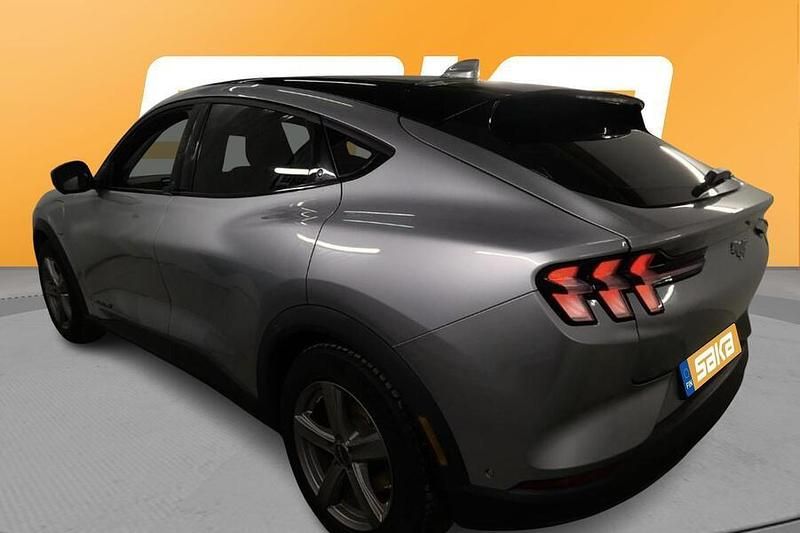 Käytetty Ford Mustang Mach-E Premium 216 kW (294 HP) 2022 Katumaasturi