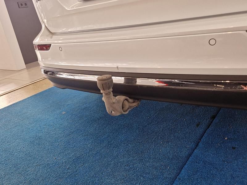 Käytetty Volvo V60 Performance 456 HP (335 kW) 2023 Farmari