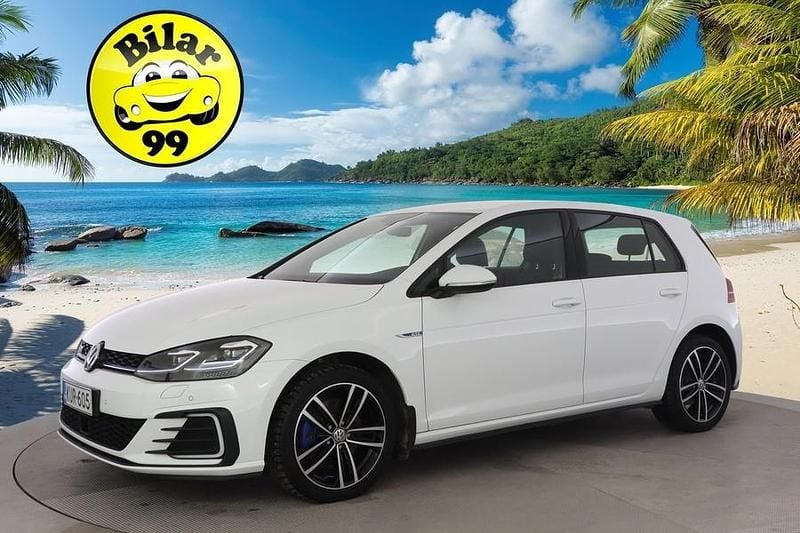 Käytetty VW Golf VII GTE 204 HP (150 kW) 2020 Viistoperä