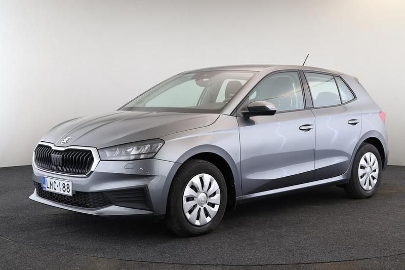 Harmaa Käytetty 2024 Skoda Fabia Ambition Viistoperä | 19 900 € (Perustarjous) - Kuva 1/4
