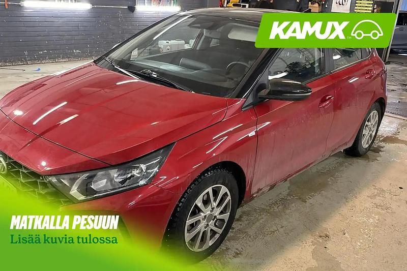 Käytetty Hyundai i20 99 HP (72 kW) 2021 Punainen Viistoperä