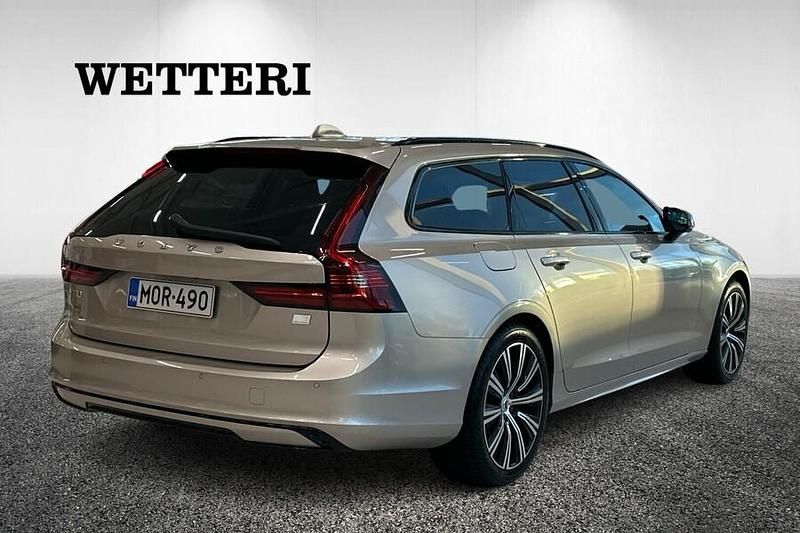 Käytetty Volvo V90 Performance 456 HP (335 kW) 2024 Ruskea Farmari