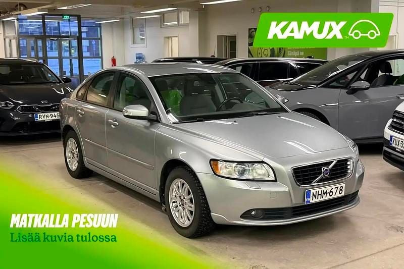 Käytetty Volvo S40 125 HP (91 kW) 2008 Hopea / harmaa Sedan