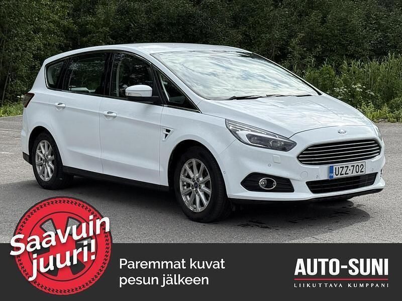Valkoinen Käytetty 2017 Ford S-MAX Titanium Tila-auto | 19 900 € (Perustarjous) - Kuva 1/3