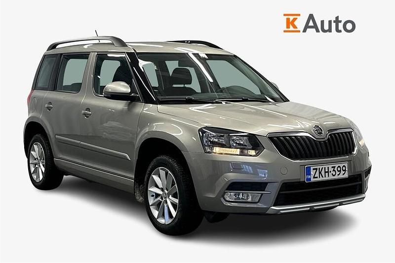 Käytetty Skoda Yeti Ambition 105 HP (77 kW) 2014 Ruskea (beige) Katumaasturi