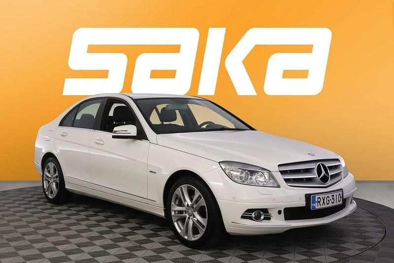 Käytetty Mercedes C180 Business 156 HP (114 kW) 2010 Sedan