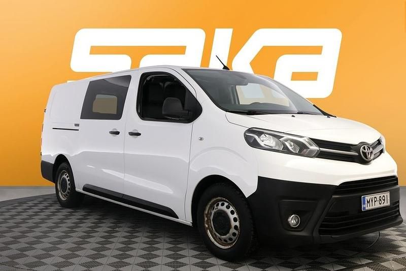 Käytetty Toyota Proace 122 HP (89 kW) 2020 Tila-auto