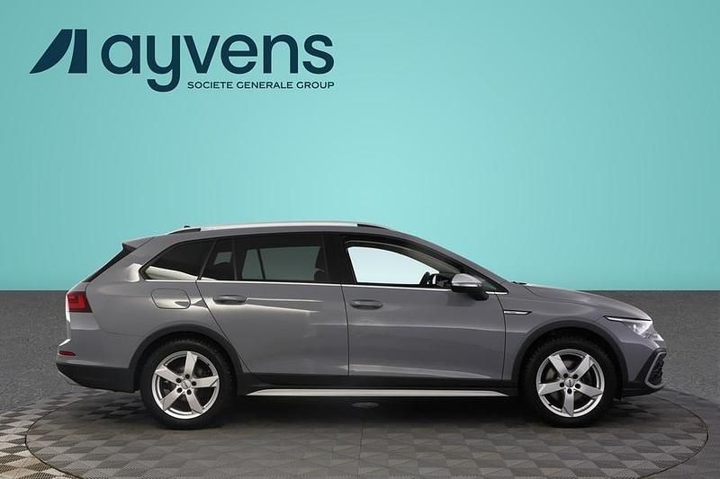 Käytetty VW Golf VIII 190 HP (139 kW) 2021 Harmaa Farmari