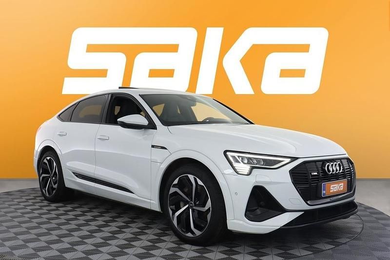 Käytetty Audi e-tron Sportback S-Line 300 kW (408 HP) 2023 Katumaasturi