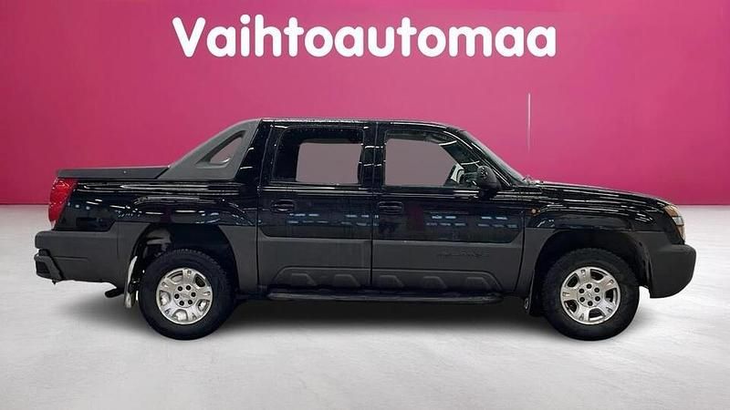 Käytetty Chevrolet Avalanche 295 HP (216 kW) 2004 Nouto