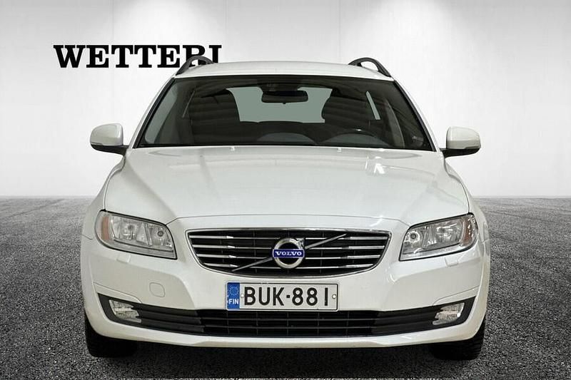 Käytetty Volvo V70 Kinetic 114 HP (83 kW) 2015 Valkoinen Farmari