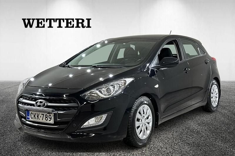 Musta Käytetty 2016 Hyundai i30 Classic Viistoperä | 9 890 € (Perustarjous) - Kuva 1/4