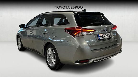 Käytetty Toyota Auris Touring Sports Edition 99 HP (72 kW) 2017 Harmaa Farmari