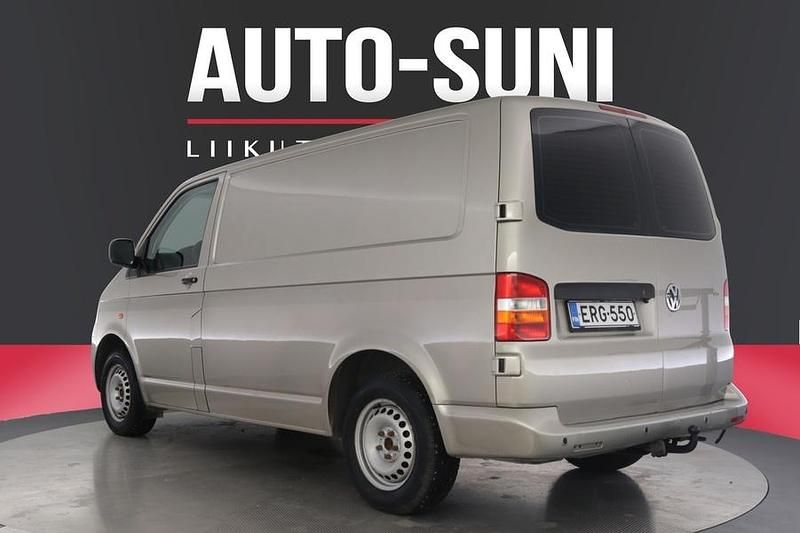 Käytetty VW T5 174 HP (127 kW) 2008 Ruskea Van