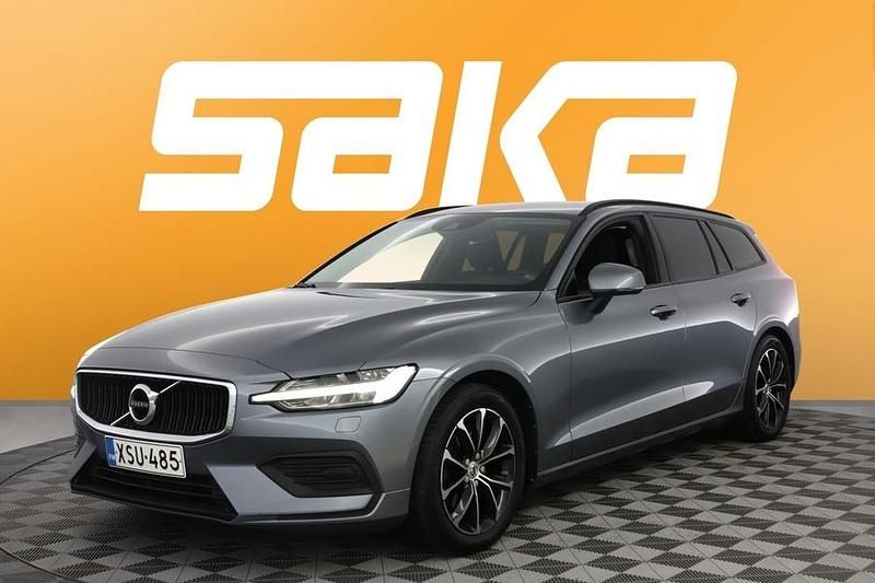 Käytetty Volvo V60 Momentum 190 HP (139 kW) 2019 Farmari