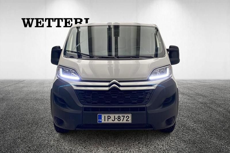 Käytetty Citroën Jumper 120 HP (88 kW) 2022 Valkoinen Tila-auto