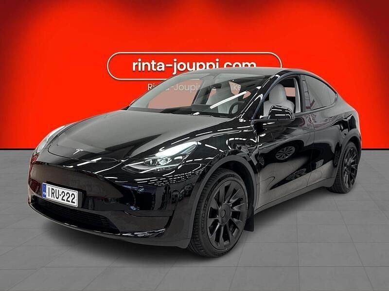 Käytetty 2024 Tesla Model Y Katumaasturi | 41 880 € (Perustarjous) - Kuva 1/3