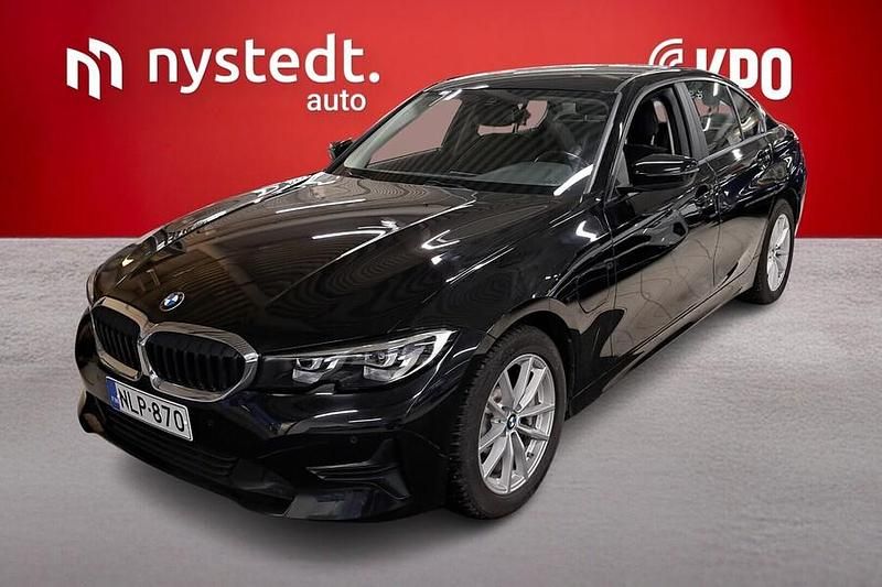 Musta Käytetty 2019 BMW 330e iPerformance Sedan | 21 990 € (Hyvä tarjous) - Kuva 1/4