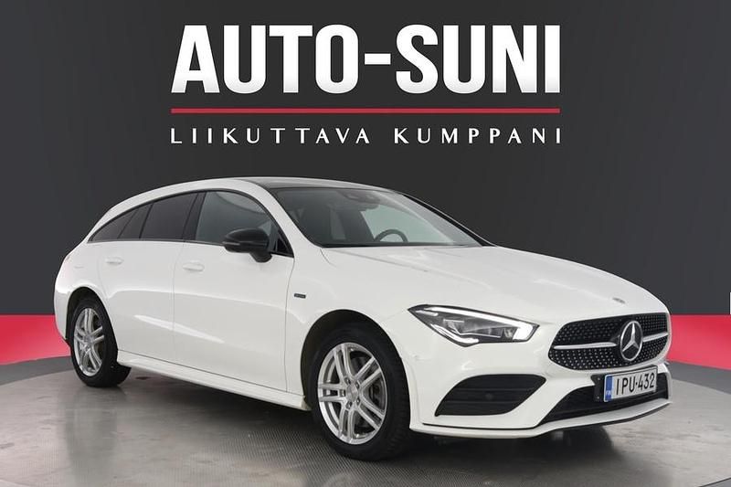 Käytetty Mercedes CLA250e Business 160 HP (117 kW) 2021 Valkoinen Sedan