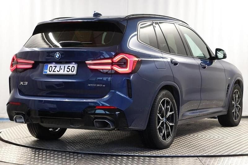Käytetty BMW X3 M Sport 184 HP (135 kW) 2022 Katumaasturi