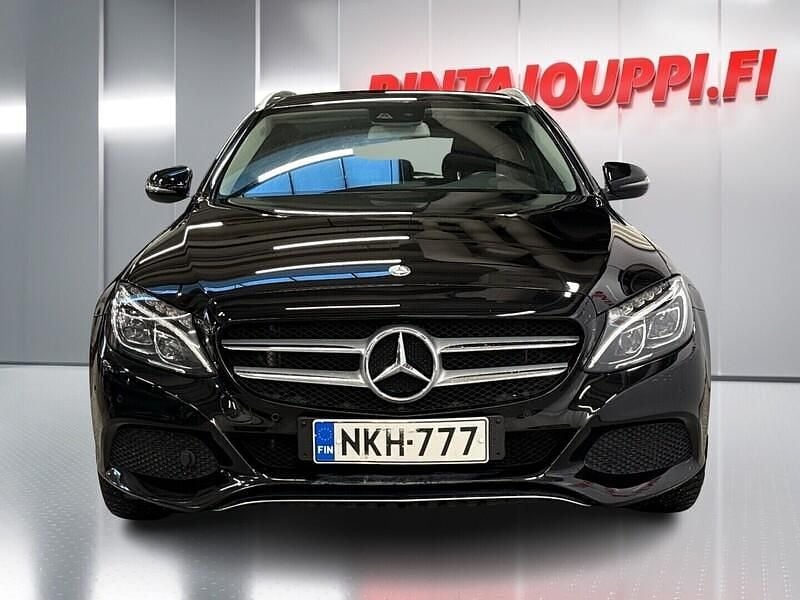 Käytetty Mercedes C220 Business 170 HP (125 kW) 2016 Musta Farmari
