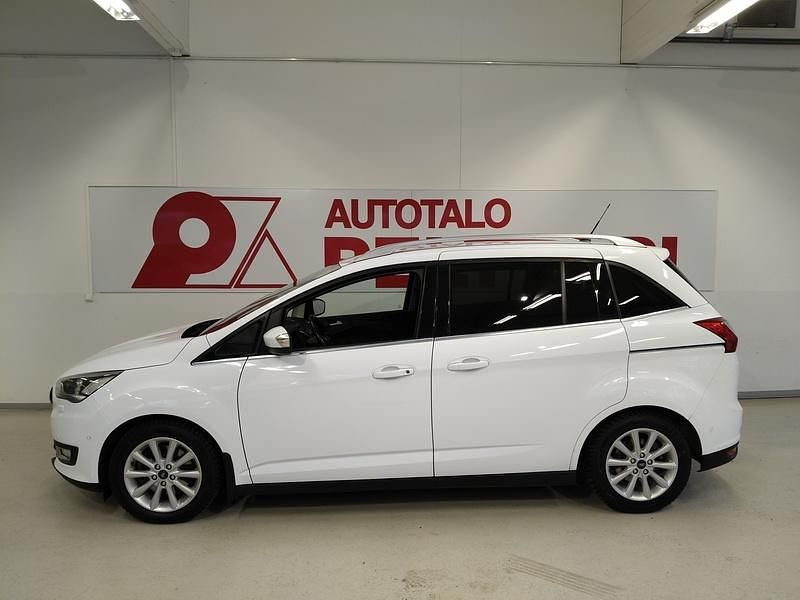 Käytetty Ford Grand C-Max Titanium 150 HP (110 kW) 2015 Valkoinen Tila-auto