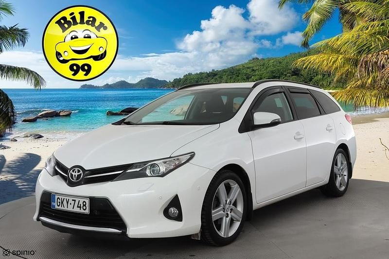 Käytetty 2014 Toyota Auris Touring Sports Style Farmari | 12 890 € (Perustarjous) - Kuva 1/3