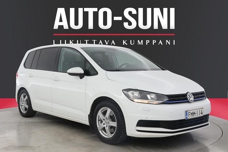 Käytetty VW Touran Trendline 116 HP (85 kW) 2017 Tila-auto