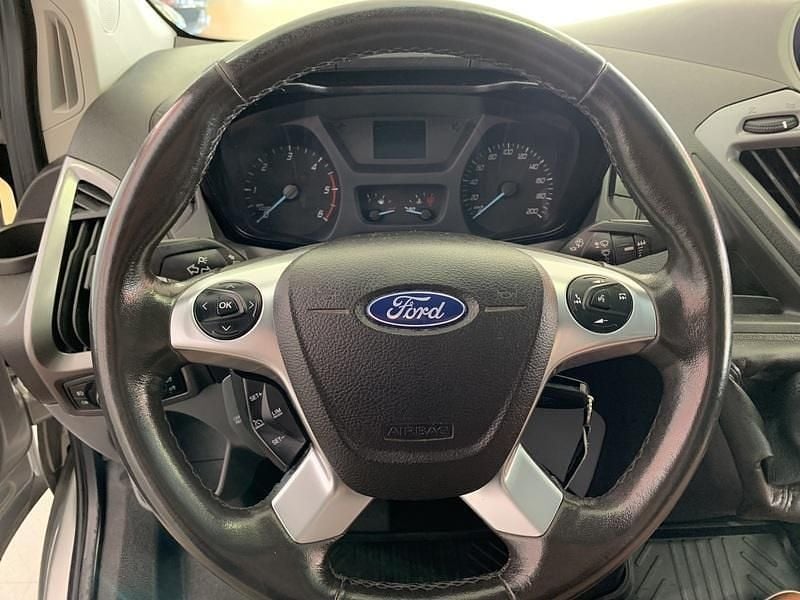 Käytetty Ford Transit Custom Trend 170 HP (125 kW) 2017 Van