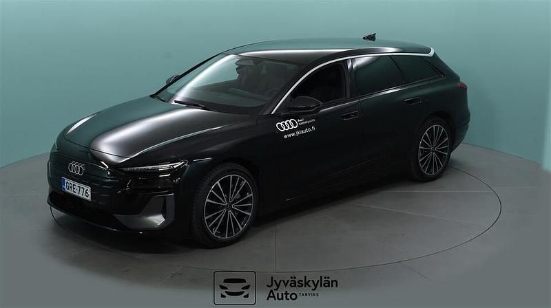 Musta Käytetty 2025 Audi e-tron Performance Katumaasturi | 78 900 € - Kuva 1/4