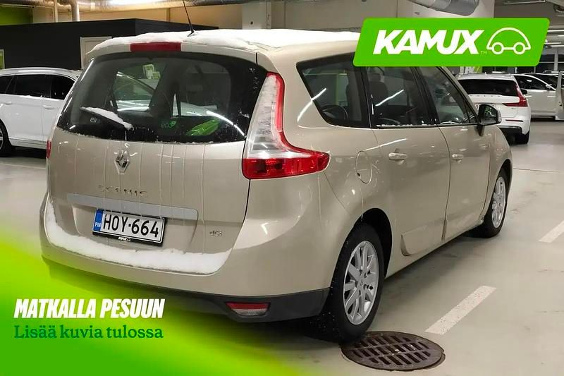 Käytetty Renault Grand Scénic III Dynamique 131 HP (96 kW) 2010 Beige pepper Tila-auto